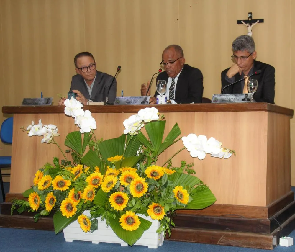 Prefeitura de Cairu encaminha e Câmara Municipal aprova pacote com avanços para Educação e valorização dos servidores