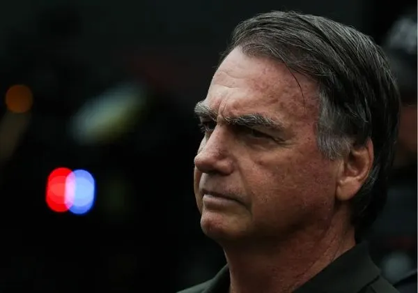 URGENTE: Bolsonaro é preso em Brasília