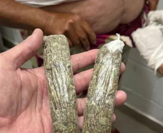 Mulher de 67 anos é presa ao tentar entrar com drogas no Conjunto Penal de Irecê