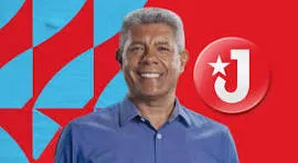 Jerônimo desbanca ACM Neto e é reeleito no primeiro turno