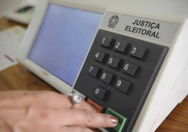 Primeiro turno teve sete vítimas de violência política por dia