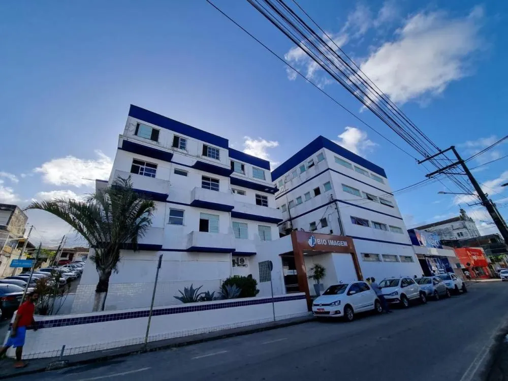 Advogado Marcelo Cabral toma posse como provedor da Santa Casa para o 3º quadriênio A Santa Casa de Misericórdia de Valença vai empossar nesta segunda-feira (21) a diretoria eleita para o quadriênio 2024-2028, reconduzindo ao cargo, pelo terceiro quadriênio, o advogado Marcelo Cabral. A cerimônia d