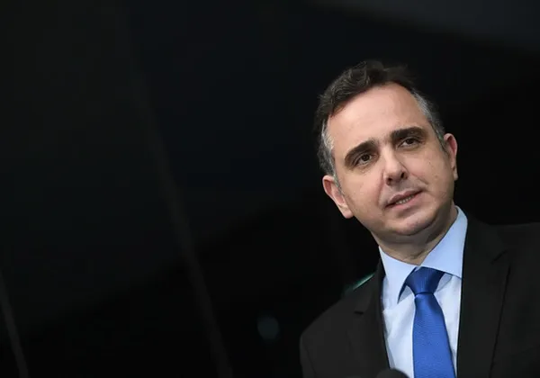 Presidente do Senado defende fim da reeleição para prefeito, governador e presidente
