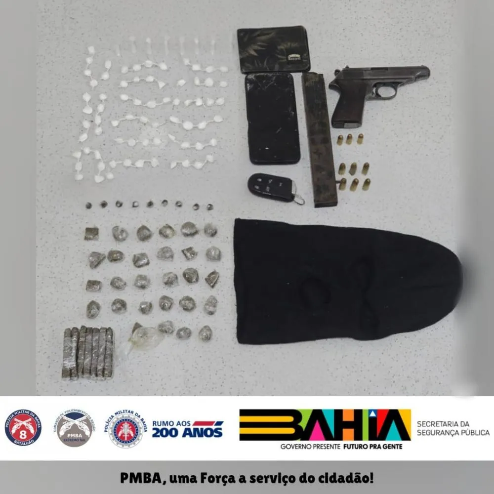 8° BPM APREENDE ARMA DE FOGO E MOTOCICLETA, EM PORTO SEGURO. CRIMINOSO MORREU APÓS ATIRAR CONTRA POLICIAIS