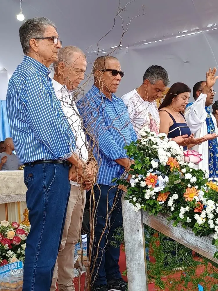 **Dia da Padroeira de Valença: Medrado Celebra Missa de Nossa Senhora do Amparo e Reforça Compromisso com União e Governança Participativa**