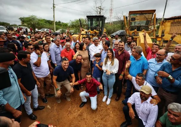 Última cidade baiana sem ligação asfáltica comemora pavimentação de trecho da BA-959