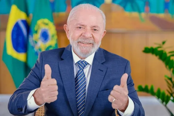 Lula elogia show de Caetano e Bethânia e pede investimento em cultura