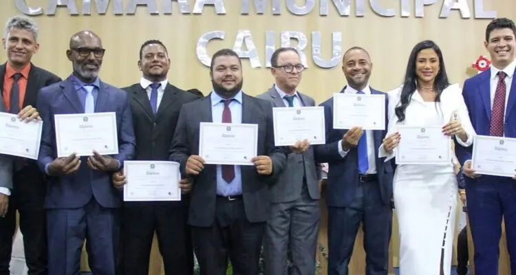 ELEITOS DE CAIRU SÃO DIPLOMADOS EM SESSÃO SOLENE NA CÂMARA DE VEREADORES
