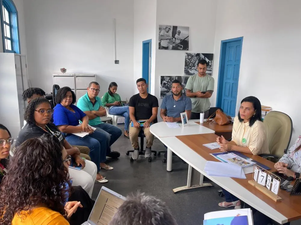 Valença recebe representantes do senac