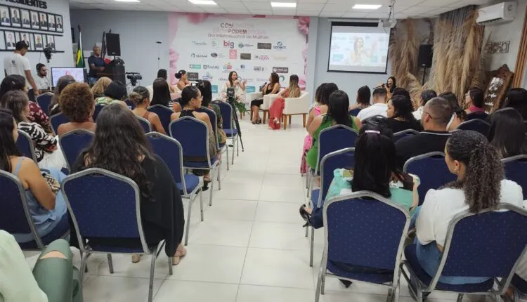A Clínica Pró Saúde fez live para comemorar o mês da mulher