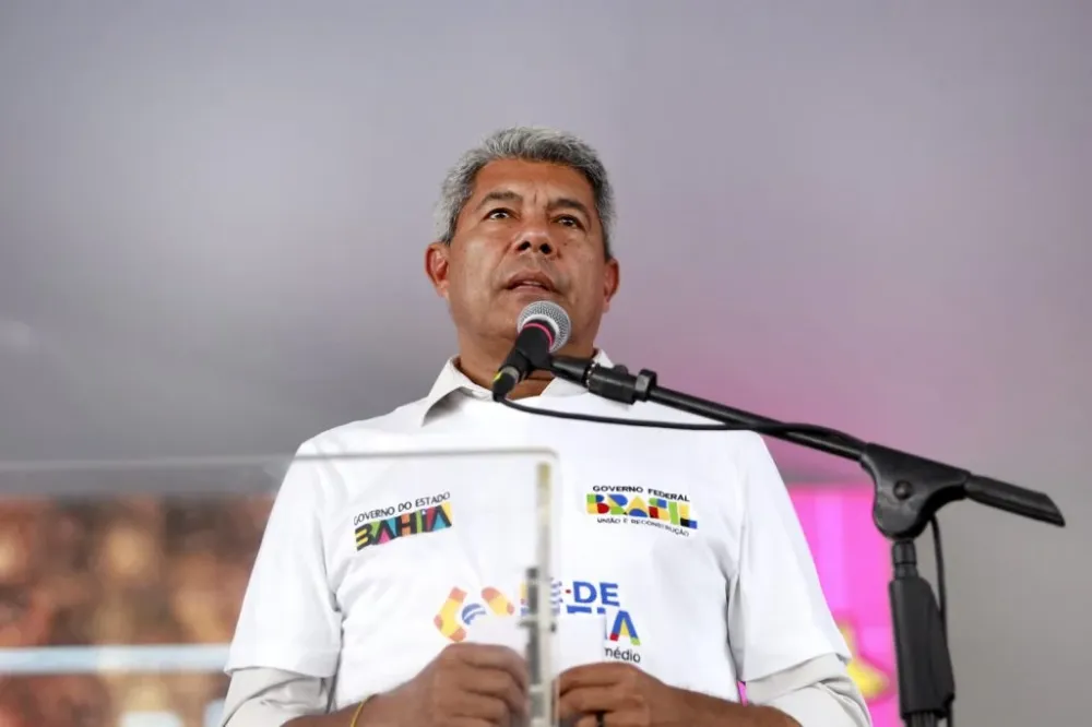 Jerônimo se defende após polêmica sobre fala em que teria mandado Bolsonaro para ‘vala’