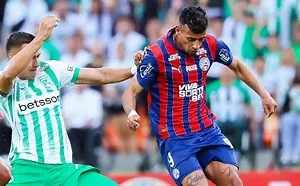 Sem reação, Bahia é dominado pelo Atlético Nacional e se complica na Libertadores