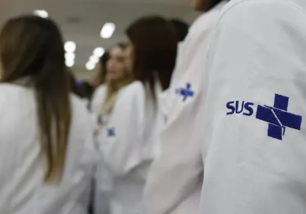 Hospitais privados poderão abater até 50% de dívidas ao atender pacientes do SUS, diz governo