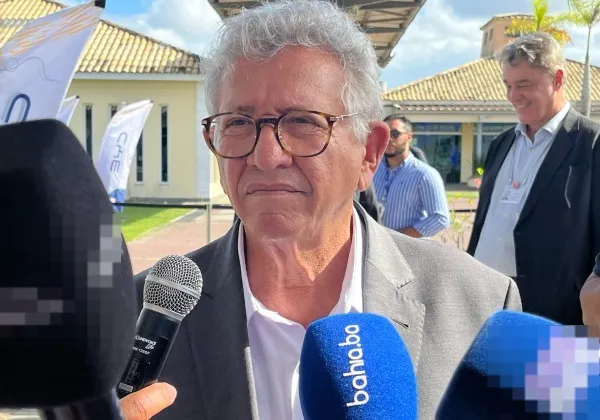Caetano afirma que Lula está ‘corretíssimo’ em ir às ruas após queda nas pesquisas